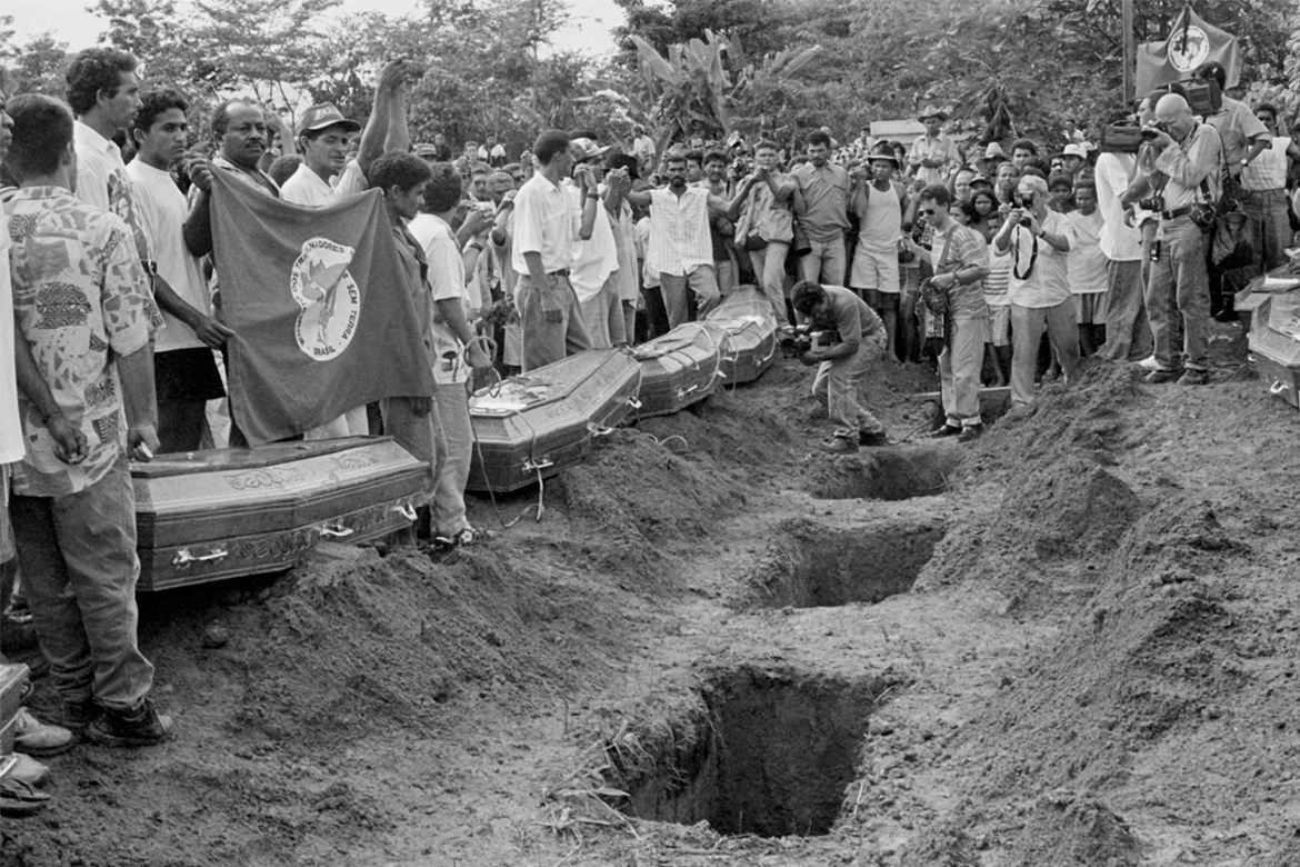 A história do massacre que o Abril Vermelho relembra Outras Palavras A história do massacre que o Abril Vermelho relembra Outras Palavras