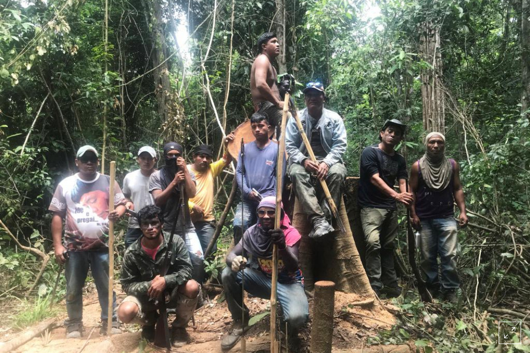 Aventure-se na floresta em Sobrevivência na Amazônia
