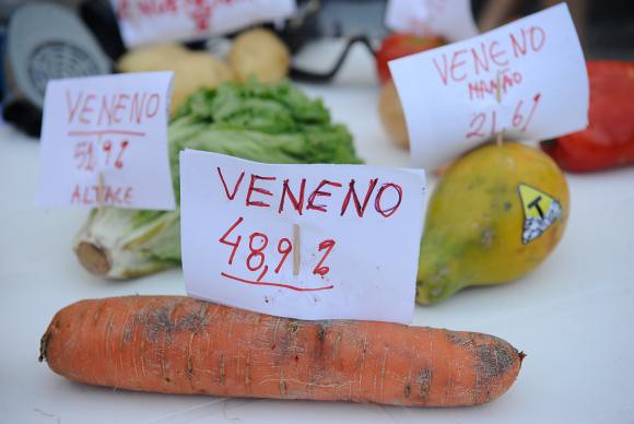 Em governo tóxico, venenos sem restrições - Outras Palavras