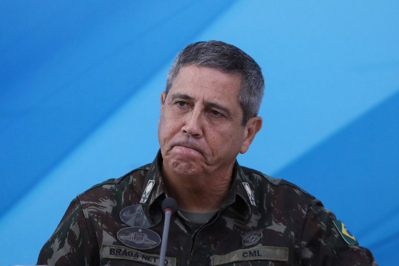 Exército recebe mais mensagens negativas que positivas, Brasil