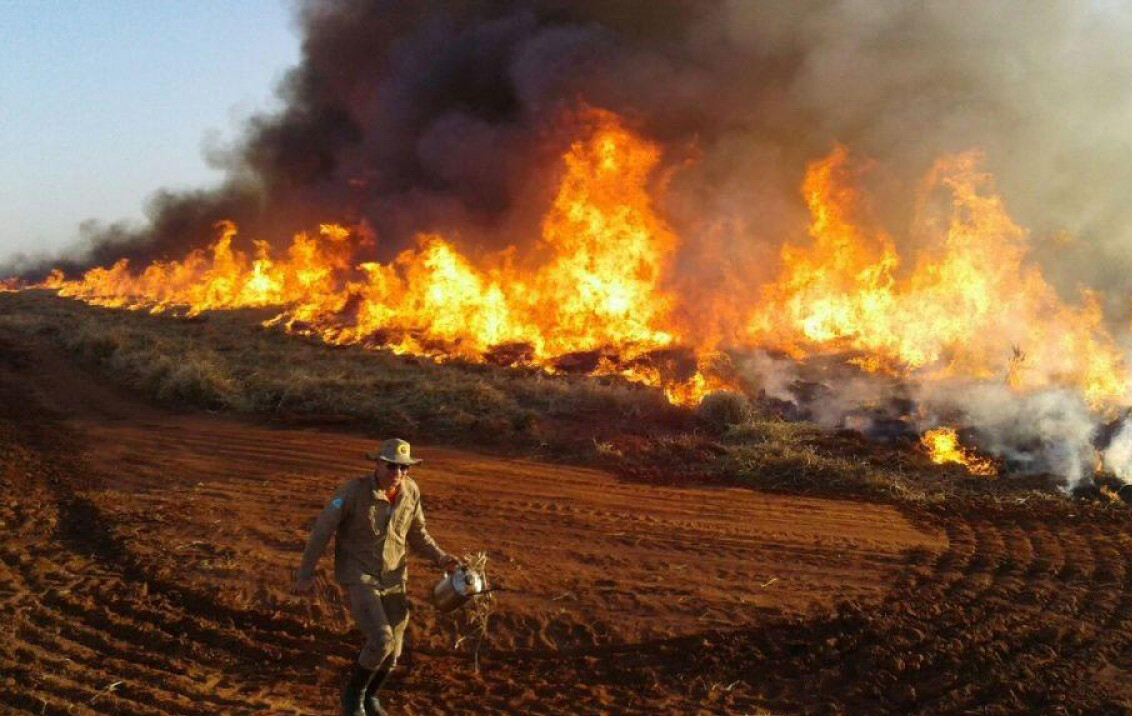 DF emite alerta para queimadas até o fim do período de seca na região