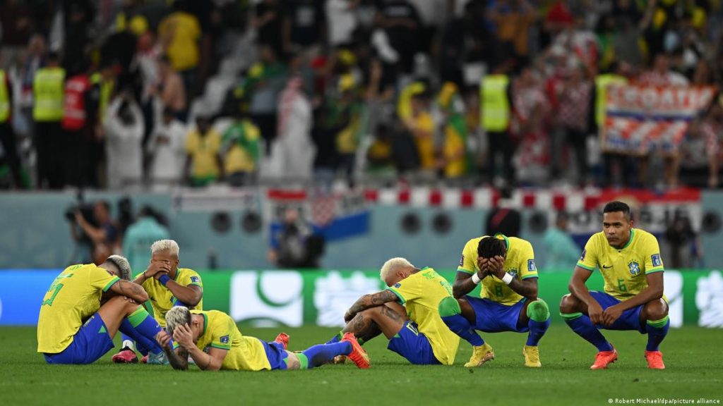 Abafa! Derrota do Brasil na Copa do Mundo movimenta a web com